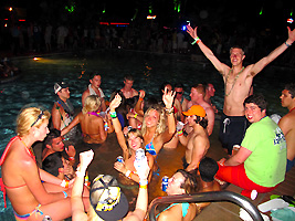 night party at the pool at Isla Grand