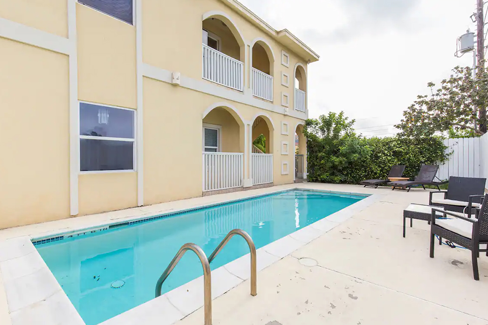 Leading Property Experts Guiding Buyers on South Padre Island